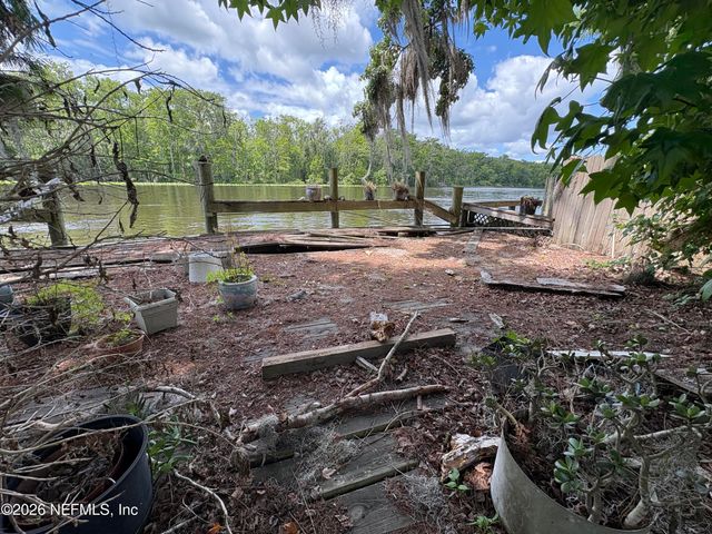 161 SMITH Lane, Satsuma, FL 32189
