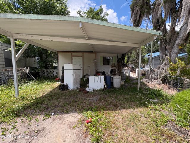 161 SMITH Lane, Satsuma, FL 32189