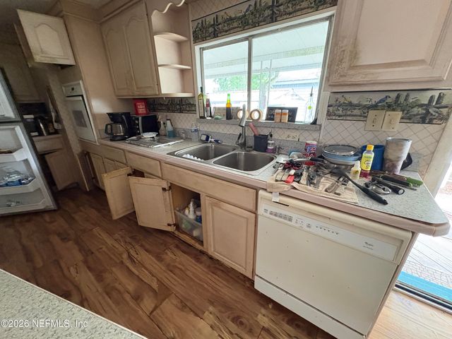 161 SMITH Lane, Satsuma, FL 32189