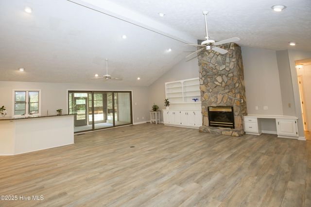 750 Mimosa Drive, Vass, NC 28394