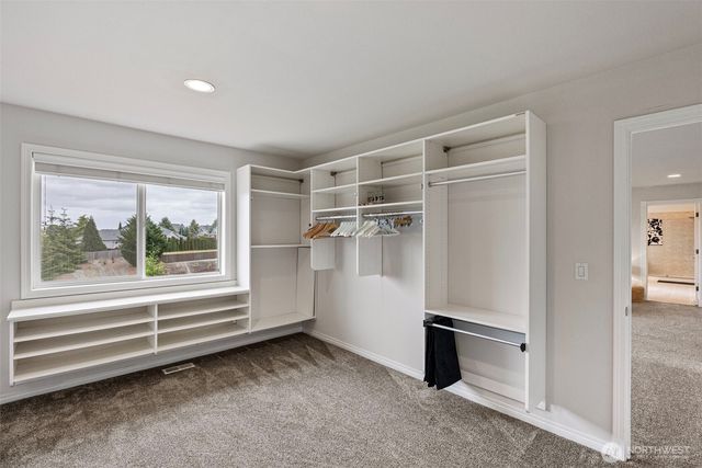2131 Huntington Loop SE, Olympia, WA 98513
