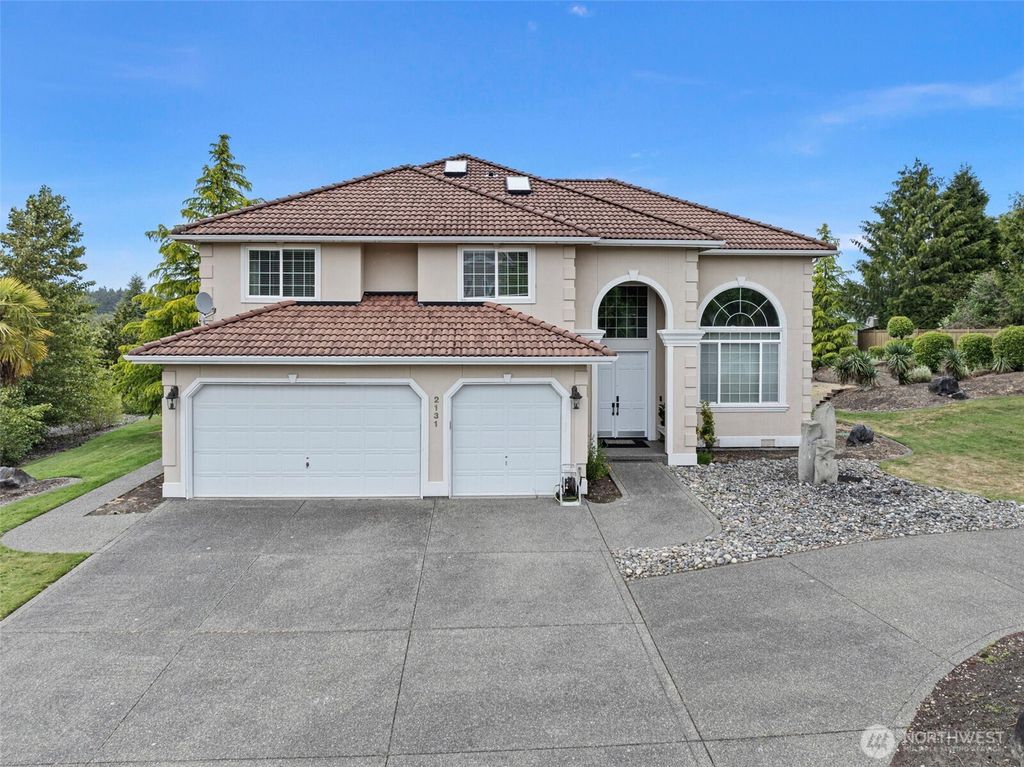 2131 Huntington Loop SE, Olympia, WA 98513