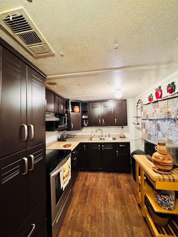 646 Private Rd, Fort Stockton, TX 79735