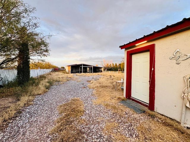 646 Private Rd, Fort Stockton, TX 79735