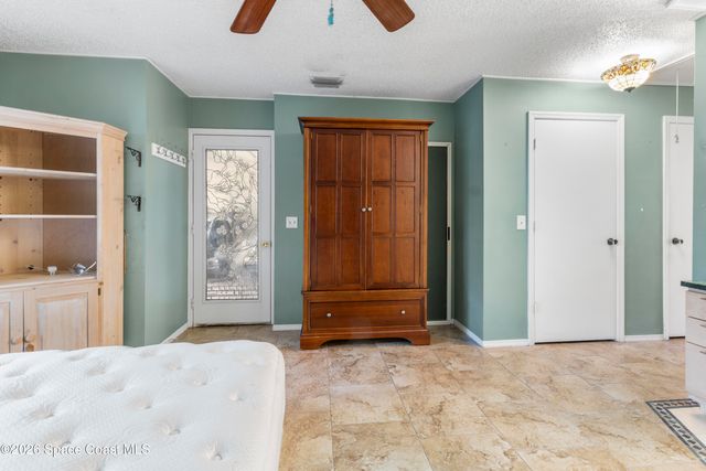 1965 Westminster Circle 2, Vero Beach, FL 32966