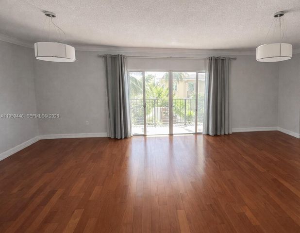 101 Sidonia Ave 304, Coral Gables, FL 33134