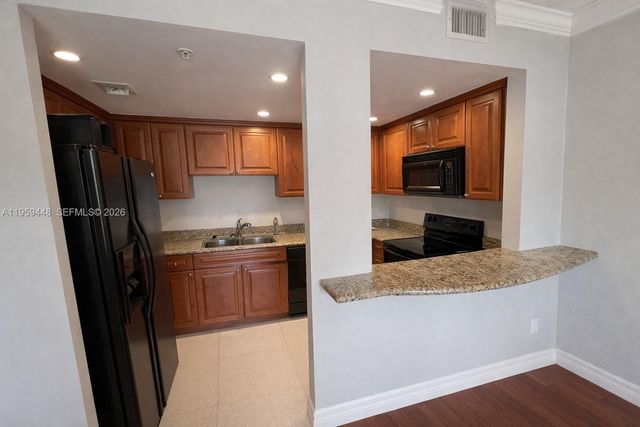 101 Sidonia Ave 304, Coral Gables, FL 33134