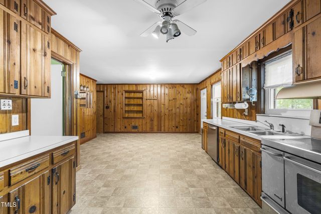 3721 Baugh Street, Raleigh, NC 27604