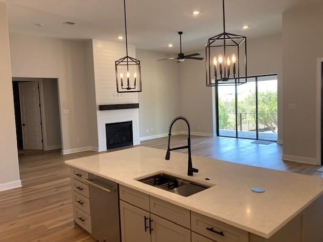 120 Prairie Clover DR, Dripping Springs, TX 78620