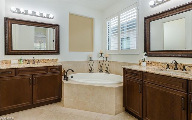 8309 Adelio LN, Fort Myers, FL 33912