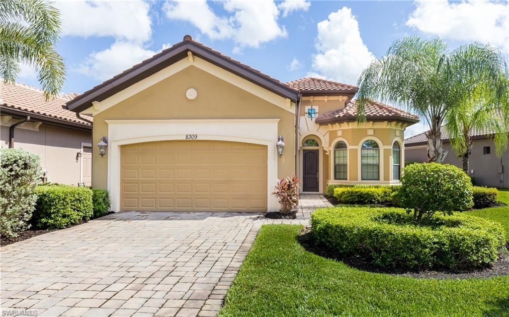 8309 Adelio LN, Fort Myers, FL 33912