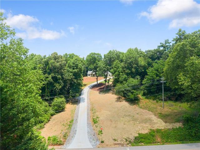 412 Jess Hunt Road, Cleveland, GA 30528