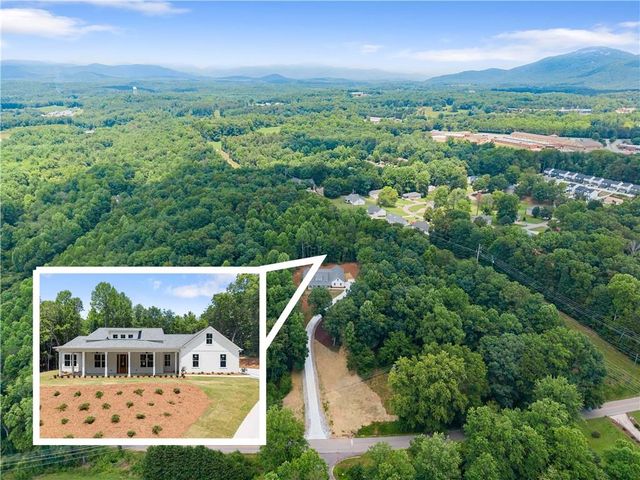 412 Jess Hunt Road, Cleveland, GA 30528