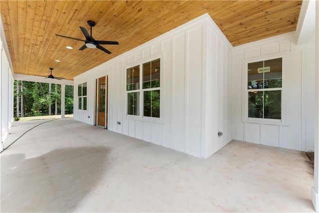 412 Jess Hunt Road, Cleveland, GA 30528
