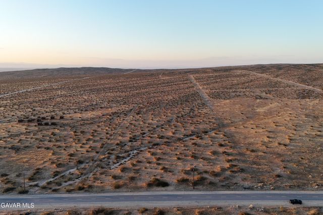 E Ave G, Lancaster, CA 93535