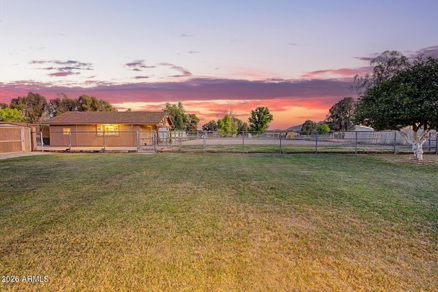 19003 E VIA DE ARBOLES --, Queen Creek, AZ 85142