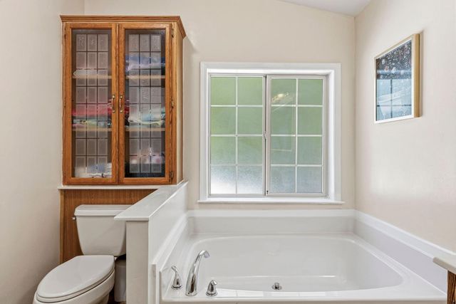 3560 Mining Brook Rd, Placerville, CA 95667