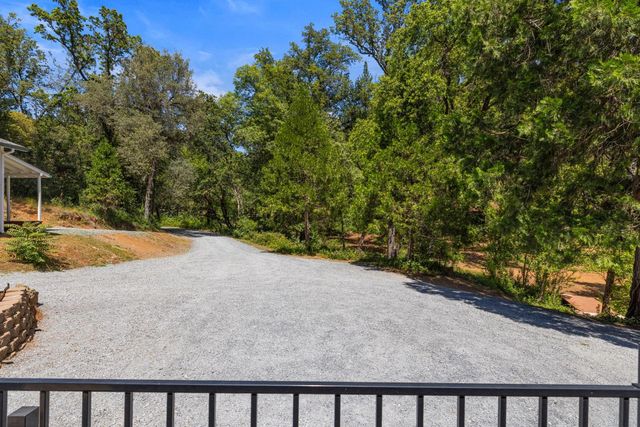3560 Mining Brook Rd, Placerville, CA 95667