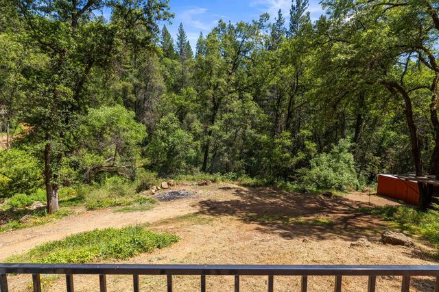 3560 Mining Brook Rd, Placerville, CA 95667