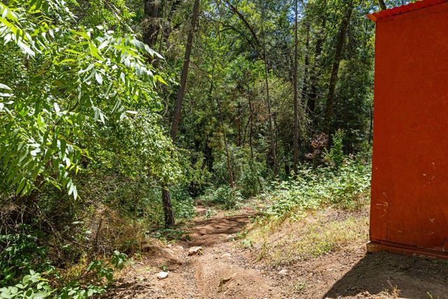 3560 Mining Brook Rd, Placerville, CA 95667