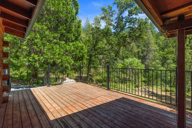 3560 Mining Brook Rd, Placerville, CA 95667