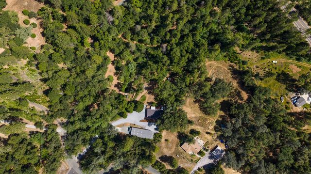 3560 Mining Brook Rd, Placerville, CA 95667