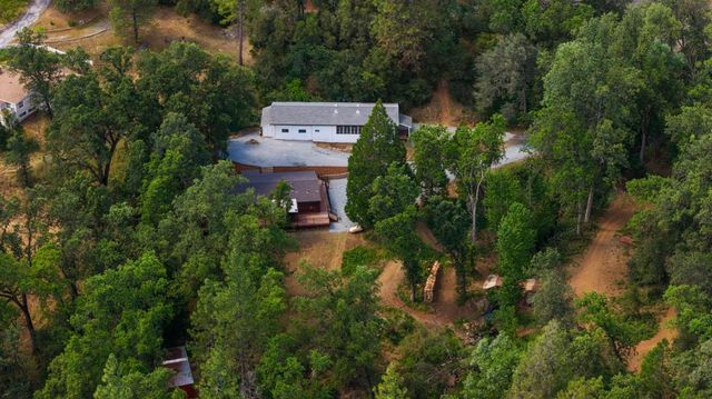 3560 Mining Brook Rd, Placerville, CA 95667