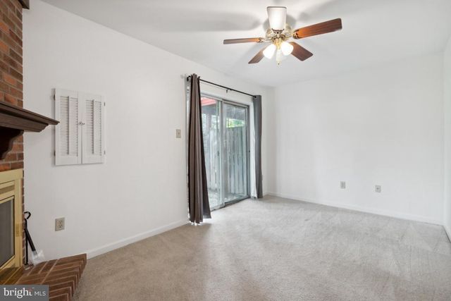 18221 FOX CHASE CIR, Olney, MD 20832