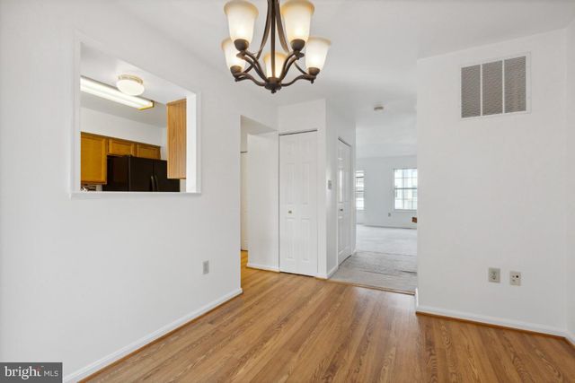18221 FOX CHASE CIR, Olney, MD 20832
