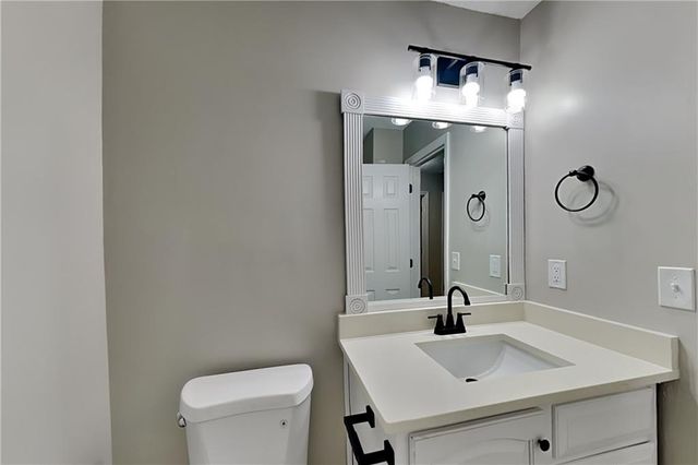 4241 Glenforest Way NE, Roswell, GA 30075