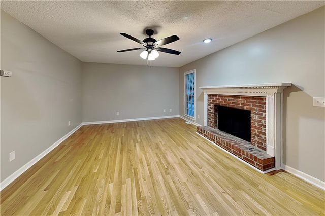 4241 Glenforest Way NE, Roswell, GA 30075