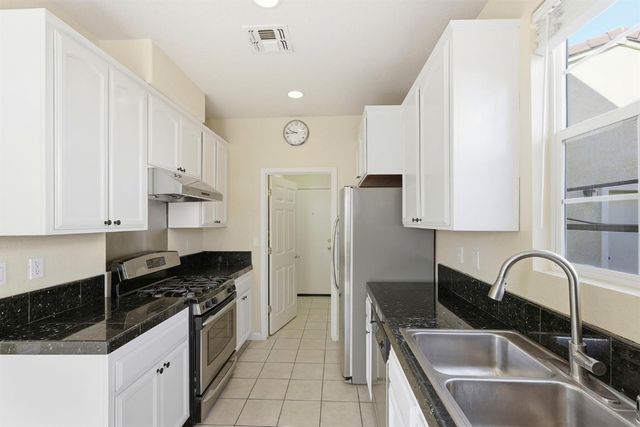 706 Ward Way, Folsom, CA 95630