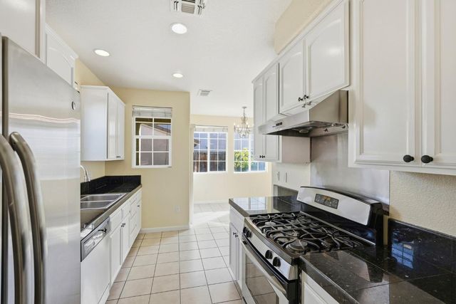 706 Ward Way, Folsom, CA 95630