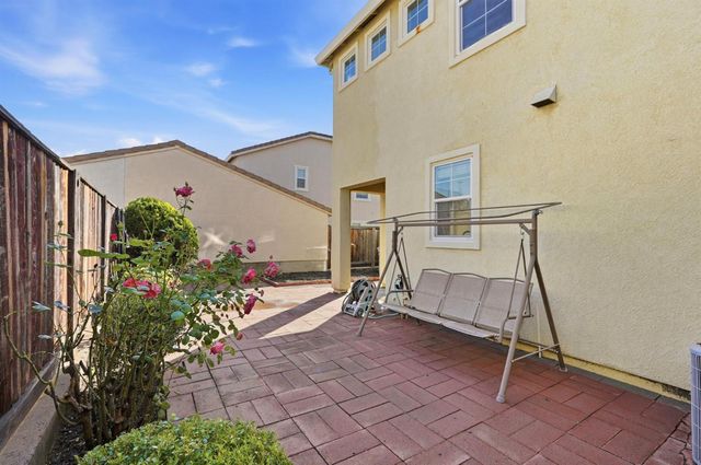 706 Ward Way, Folsom, CA 95630