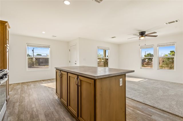 1917 Morning Glory Trail, Bullhead City, AZ 86442