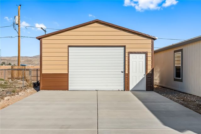 1917 Morning Glory Trail, Bullhead City, AZ 86442