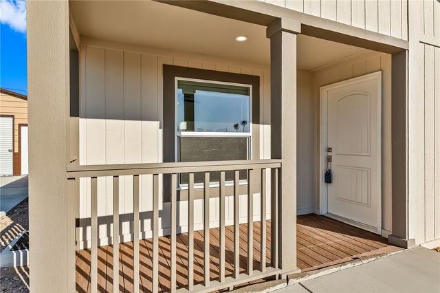 1917 Morning Glory Trail, Bullhead City, AZ 86442