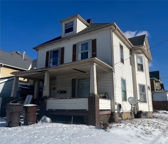 229 S Oakland Ave, Sharon, PA 16146