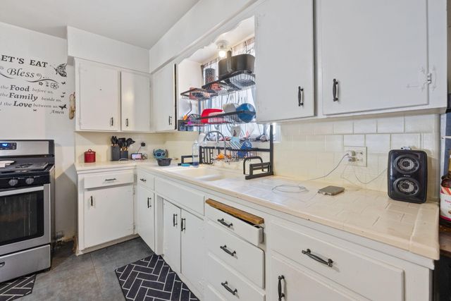 1728 S Church Street, Visalia, CA 93277