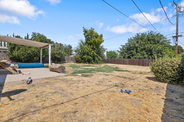 1728 S Church Street, Visalia, CA 93277