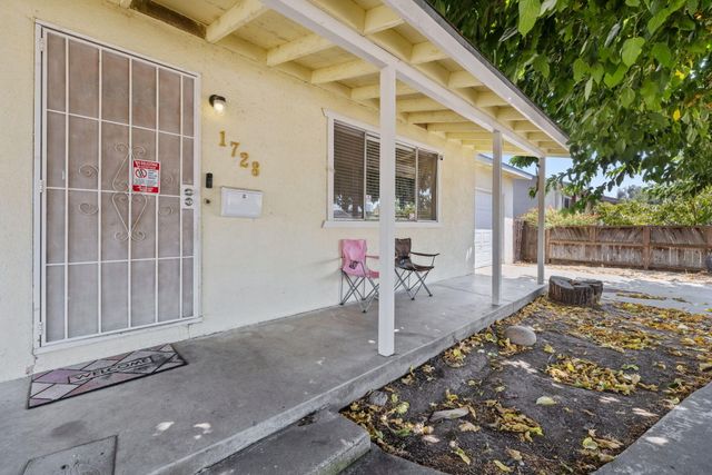 1728 S Church Street, Visalia, CA 93277