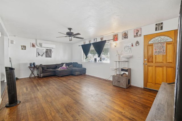 1728 S Church Street, Visalia, CA 93277