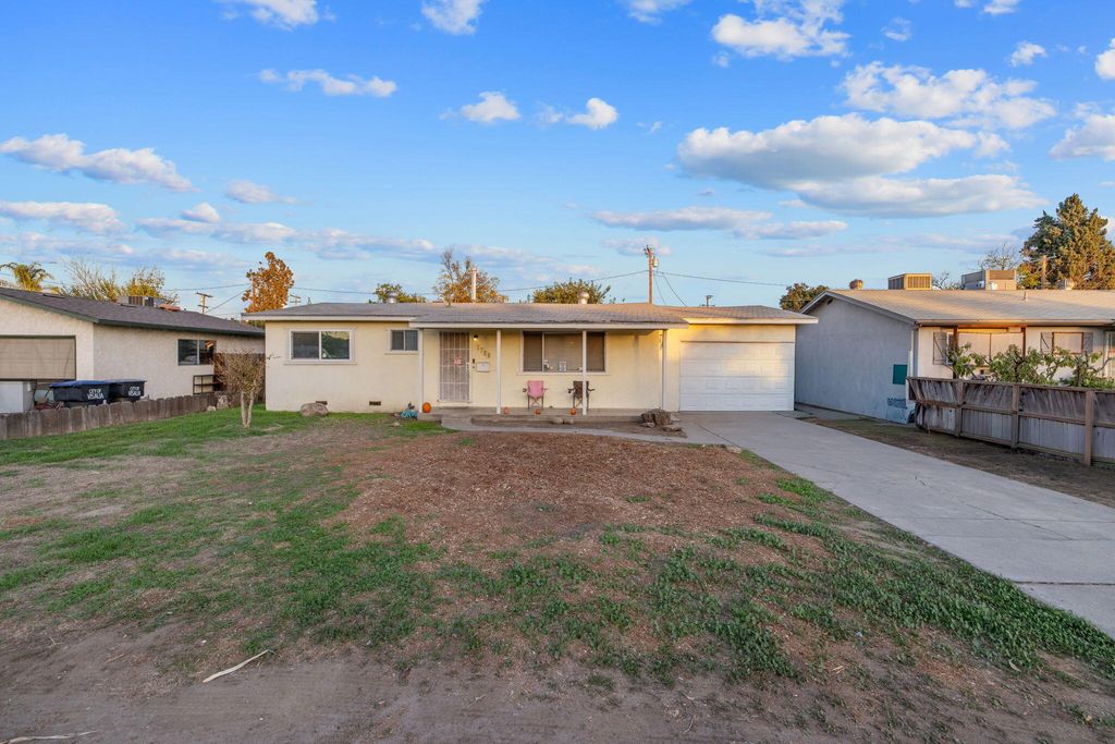1728 S Church Street, Visalia, CA 93277