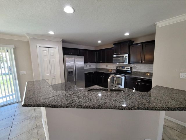 27542 DESERT WILLOW WAY, Wesley Chapel, FL 33544