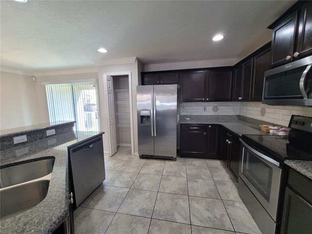 27542 DESERT WILLOW WAY, Wesley Chapel, FL 33544