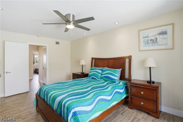 5117 Rutland CT, Cape Coral, FL 33904