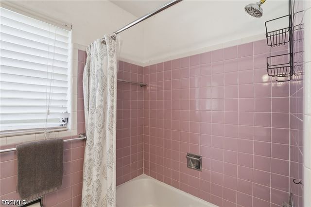 5117 Rutland CT, Cape Coral, FL 33904
