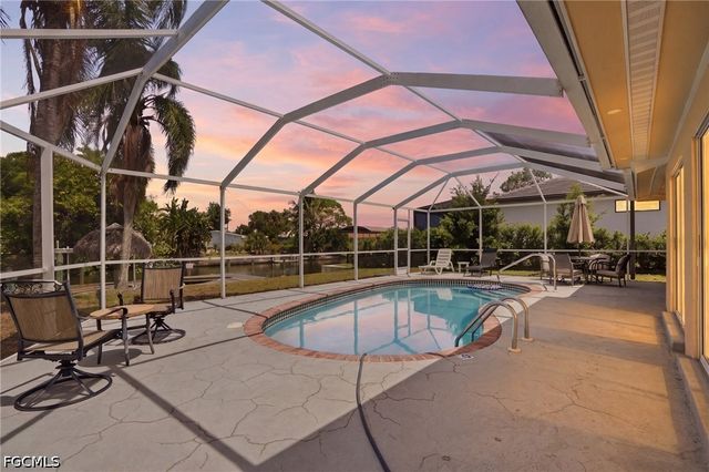 5117 Rutland CT, Cape Coral, FL 33904