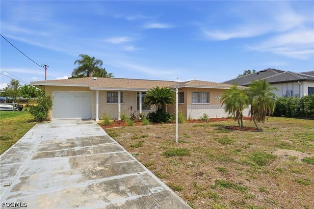 5117 Rutland CT, Cape Coral, FL 33904