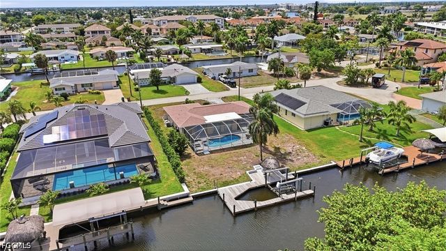 5117 Rutland CT, Cape Coral, FL 33904